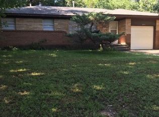 504 Manor Dr, Norman, OK 73072