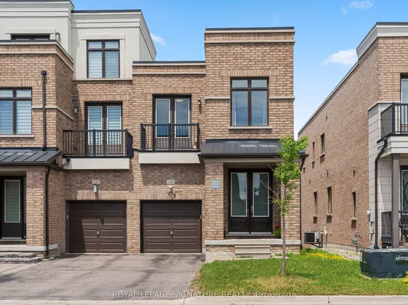 116 Elyse Ct, Aurora, ON L4G 2C9