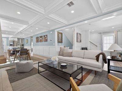 57 Farragut Ave #2, Somerville, MA, 02144