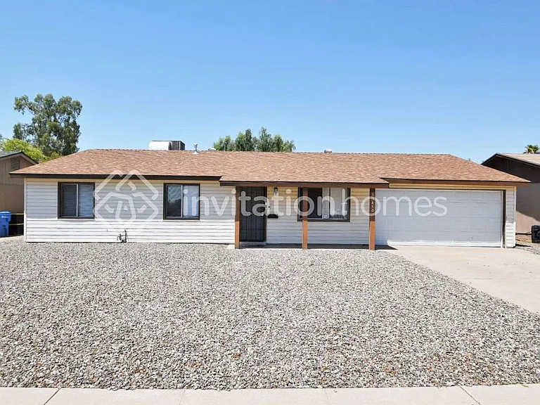 13450 N 36th Pl — Photo 1