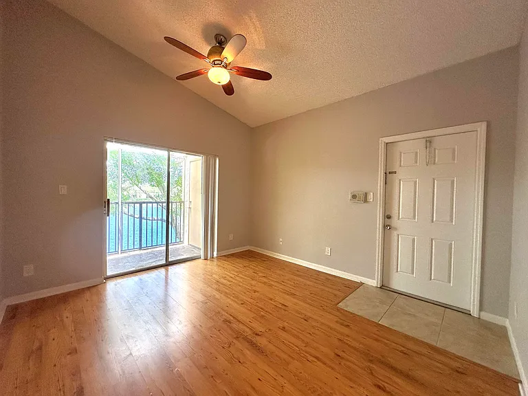 641 Cypress Lake Blvd #P — Photo 5