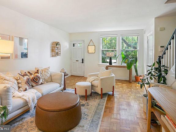 5th image of 2701 16th St S APT 640