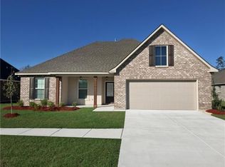 39615 Fairhope Dr, Ponchatoula, LA 70454