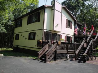 62 Emerson Dr, Albrightsville, PA 18210