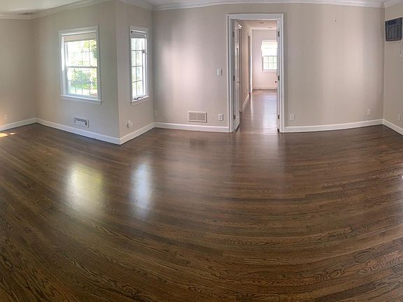 Large Ensuite Master Bedroom with master bath, 2 walk in closets and dressing area