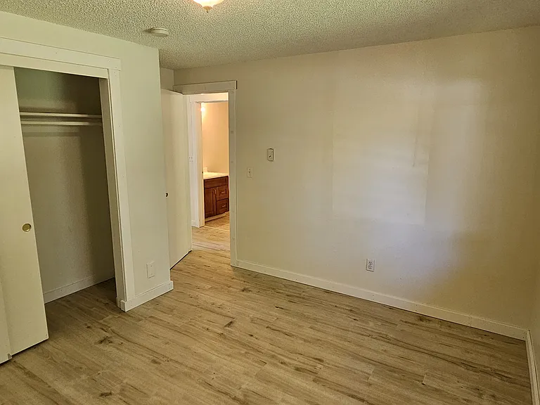 1217 Dumas Rd — Photo 10