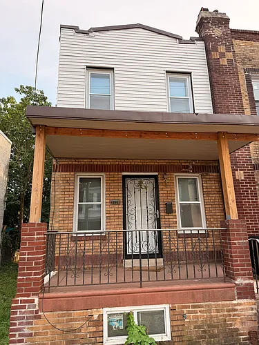 3126 Tasker St Photo 1