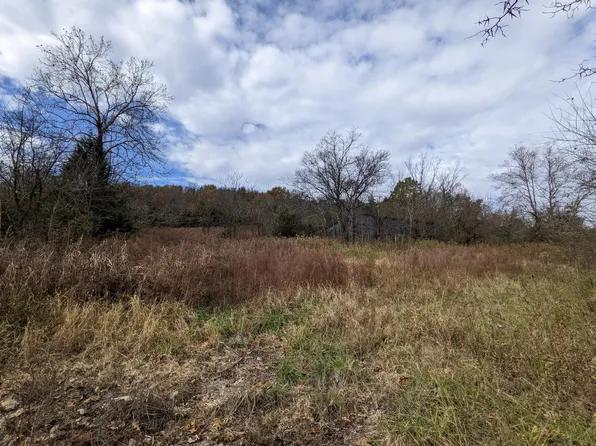 322 Fuss Hollow Rd, Petersburg, TN 37144