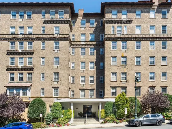 16 N Chatsworth Avenue #105, Larchmont, NY 10538