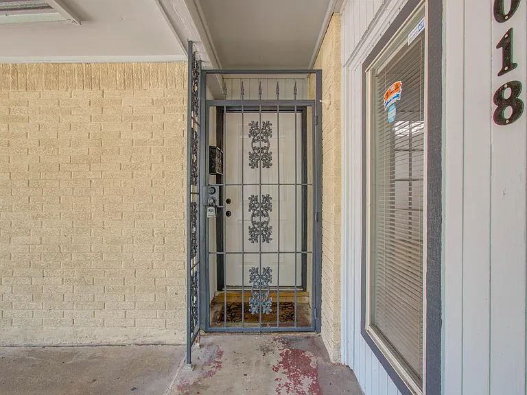 11018 Long Gate Dr — Photo 5