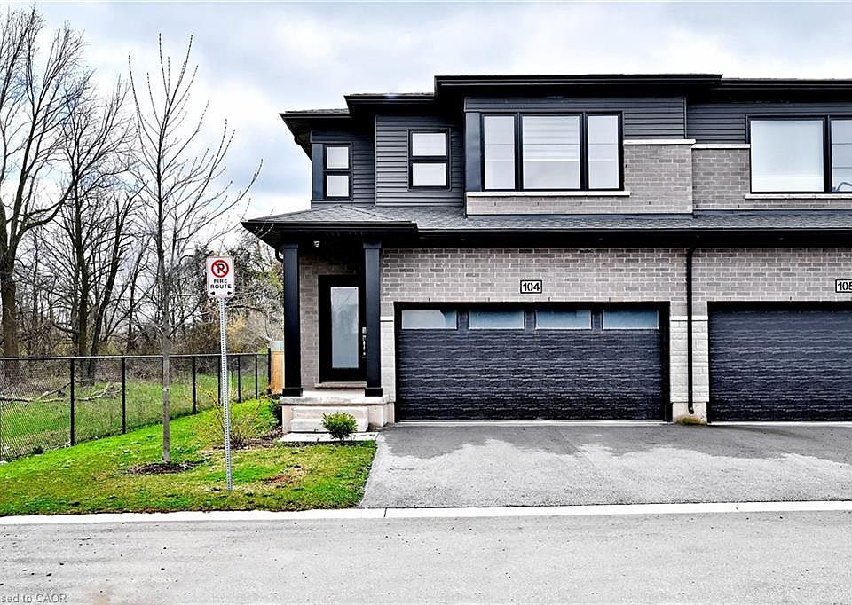 1st image of 4552 Portage Rd #104