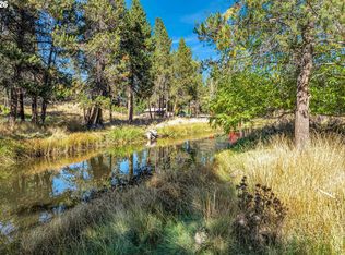 17040 Island Loop Way, Bend, OR 97707