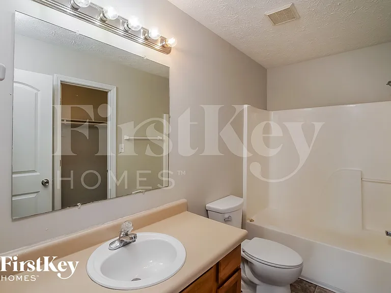 11120 Fall Dr — Photo 12