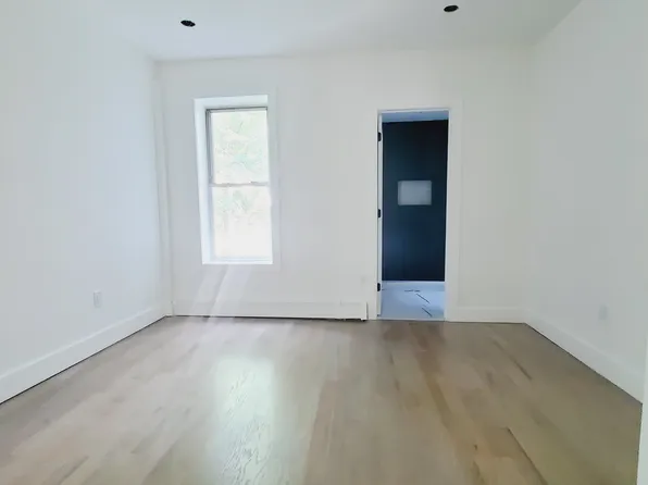 232 Van Horne Street image 5 of 7