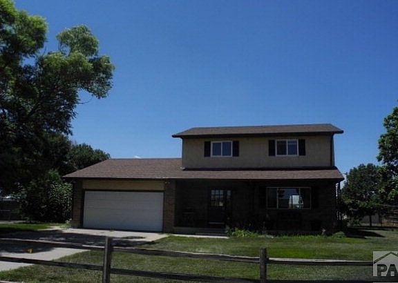 2nd image of 1619 Cliffdale Ln