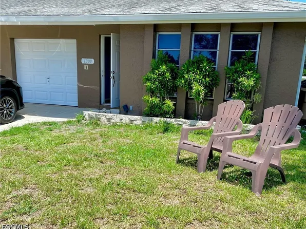 1309 SW Santa Barbara Pl, Cape Coral, FL 33991