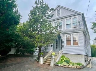 187 W 30th St APT 3, Bayonne, NJ 07002