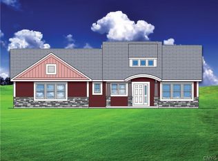 9216 River Rd, Lysander, NY 13027