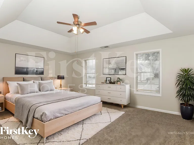 162 Olympic Dr — Photo 10