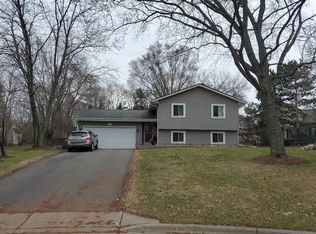 11008 Perry Ave N, Champlin, MN 55316