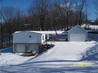 400 Pie Ridge Rd, Prosperity, PA 15329
