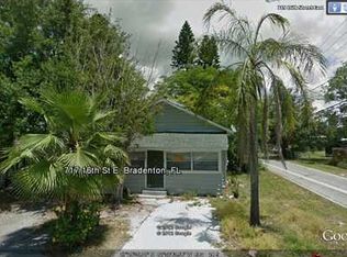 717 16th St E, Bradenton, FL 34208