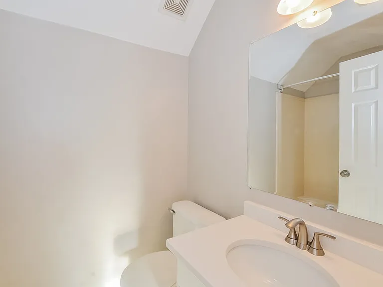 4508 Westminister Cir — Photo 12