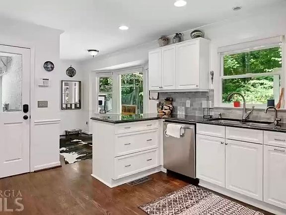 2nd image of (Undisclosed Address)