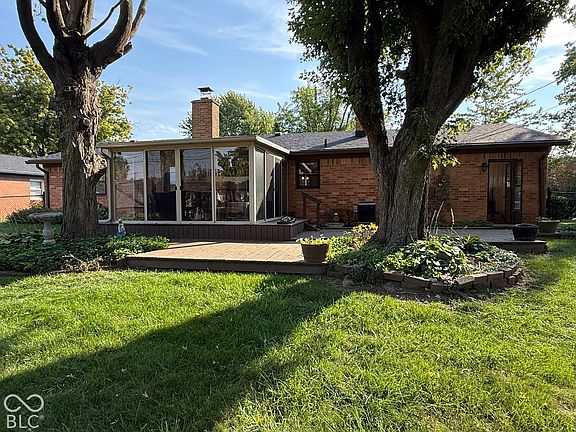3rd image of 310 Edgewood Dr