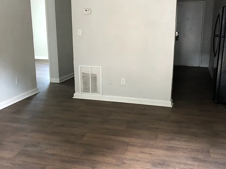 1247 Joseph E Boone Blvd NW — Photo 8