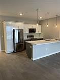 3rd image of 4649 Umbria St APT 201