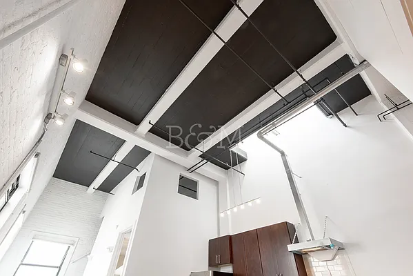 Rented by Brick&Mortar | media 22