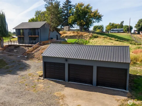 54027 Summers Lane, Milton-Freewater, OR 97862