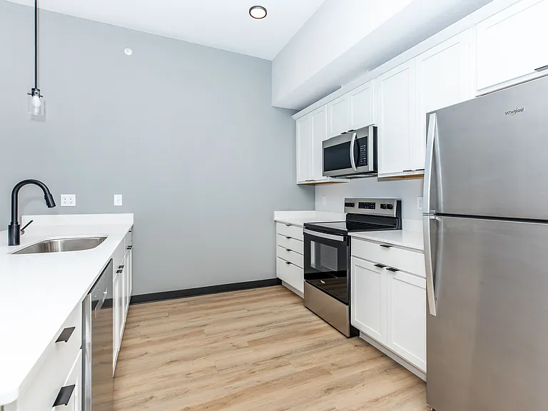 Stone Haven Apartments — Photo 4