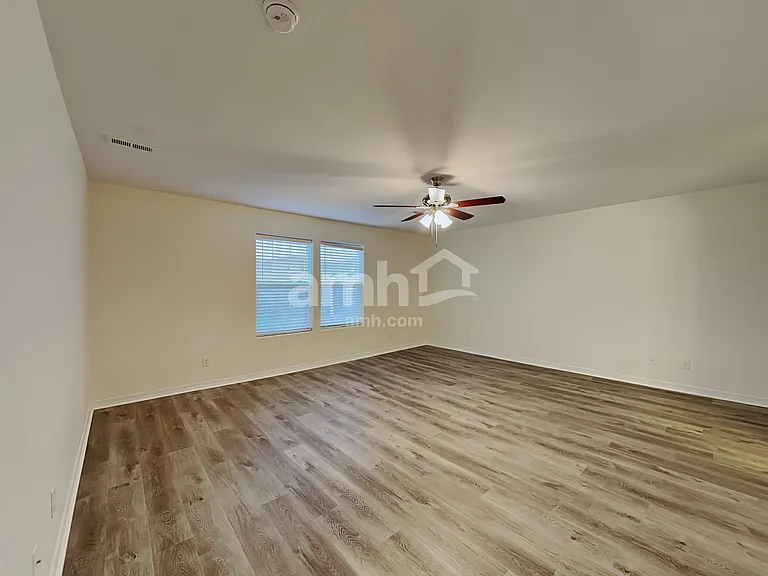 6441 Stonefly Dr — Photo 8