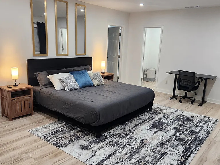 1101 Oak Knoll Ter SE — Photo 14