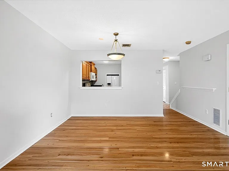 60 Coleman St #A8 — Photo 18