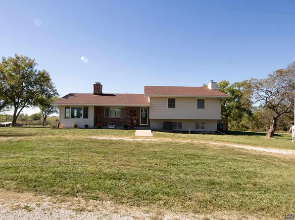 2061 Road F5, Emporia, KS 66801