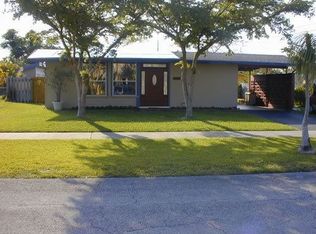 18810 Belmont Dr, Cutler Bay, FL 33157