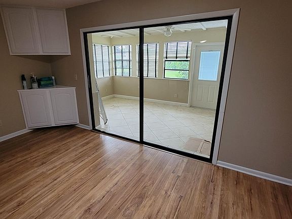 5th image of 198 Queens Ct