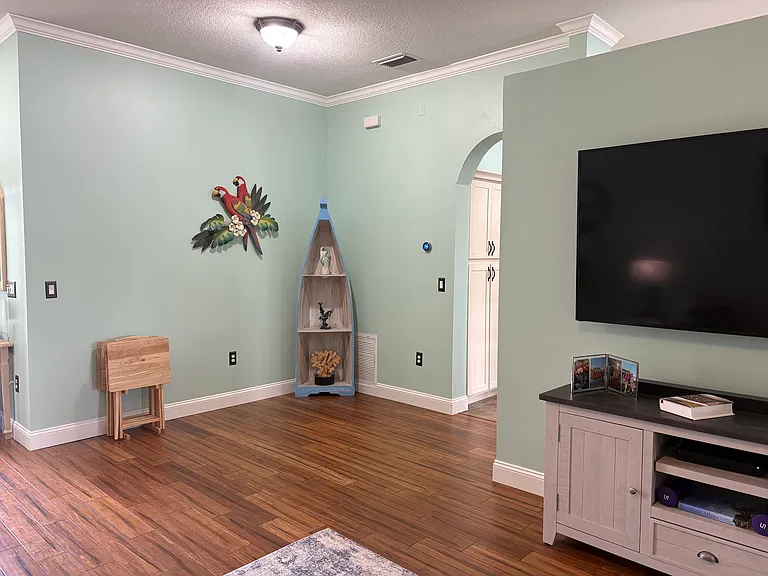 10210 Buncombe Way — Photo 6