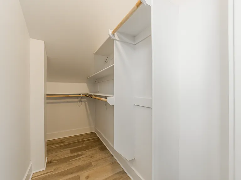 328 N Cross Ave — Photo 41