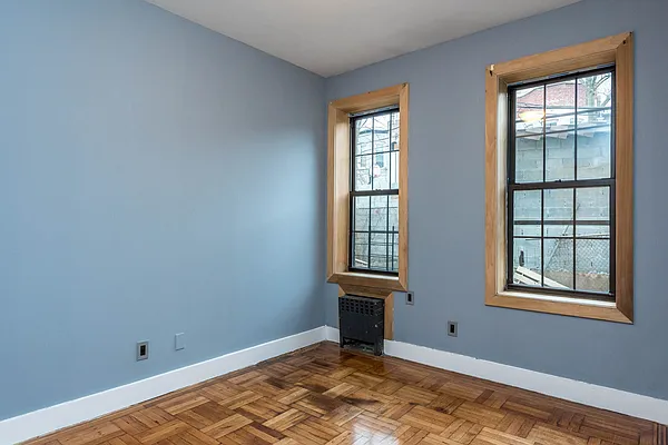 Rented by Nooklyn NYC LLC | media 41