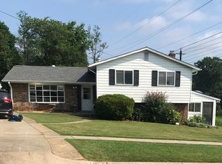 11402 Gainsborough Rd, Rockville, MD 20854