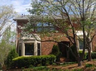 6105 Windsor Trace Dr, Peachtree Corners, GA 30092