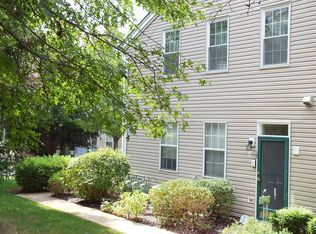 12 Heatherwood Ln, Bedminster, NJ 07921