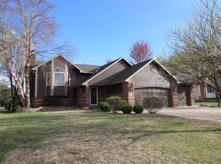 9422 W Ryan St, Wichita, KS 67205