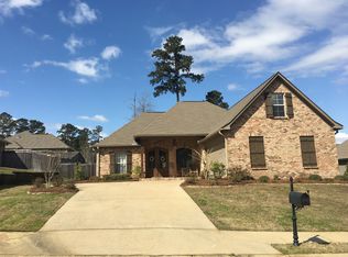 860 Willow Grande Cir, Brandon, MS 39047