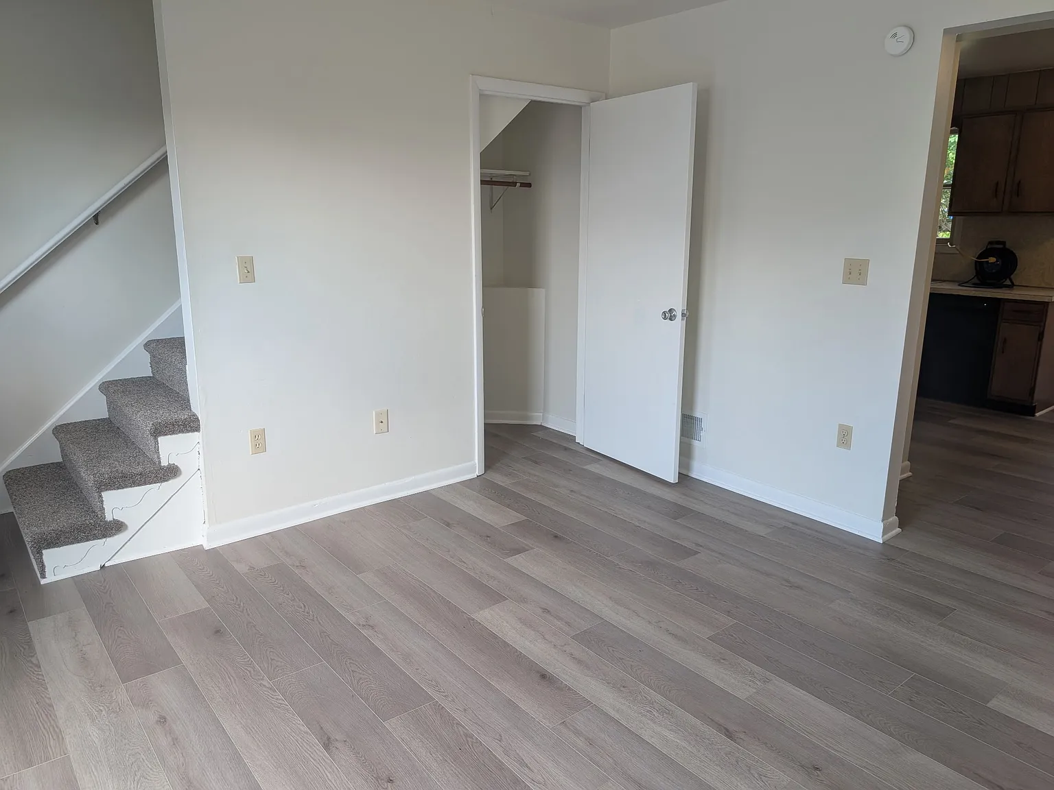 2 bed, $1,295 — Photo 4