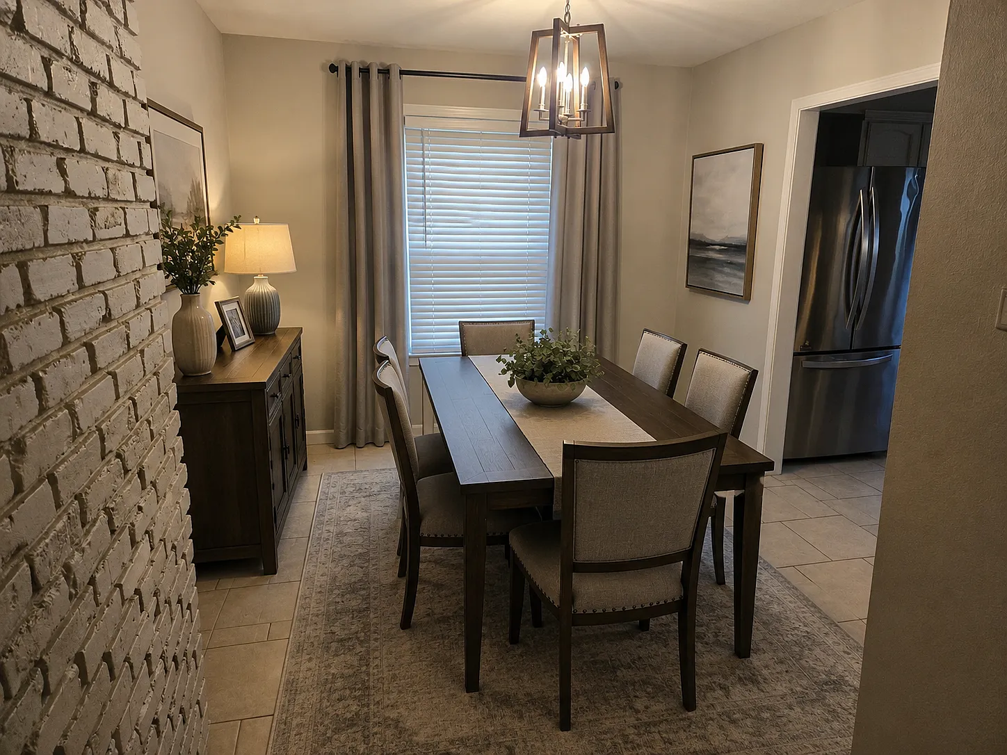 3 bed, 1350 sqft, $1,800 — Photo 3